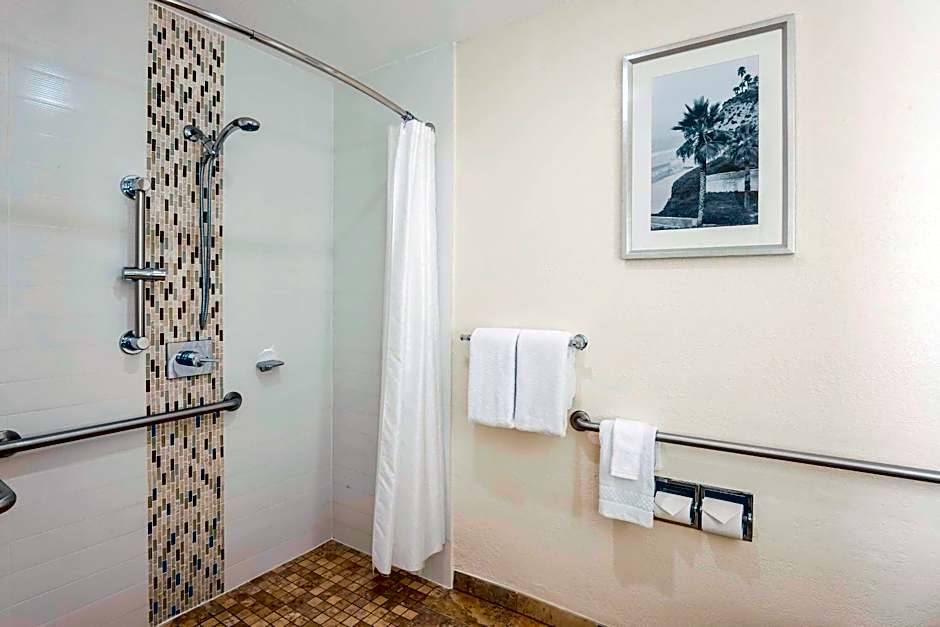 Courtyard by Marriott San Diego Del Mar/Solana Beach