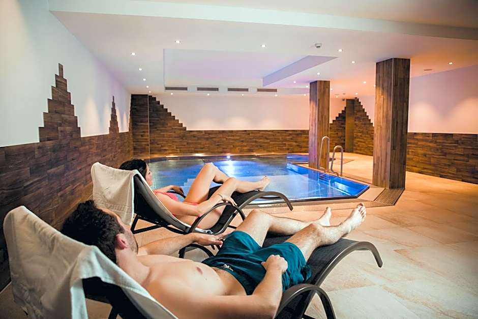 Tillga Glück - 4 stars