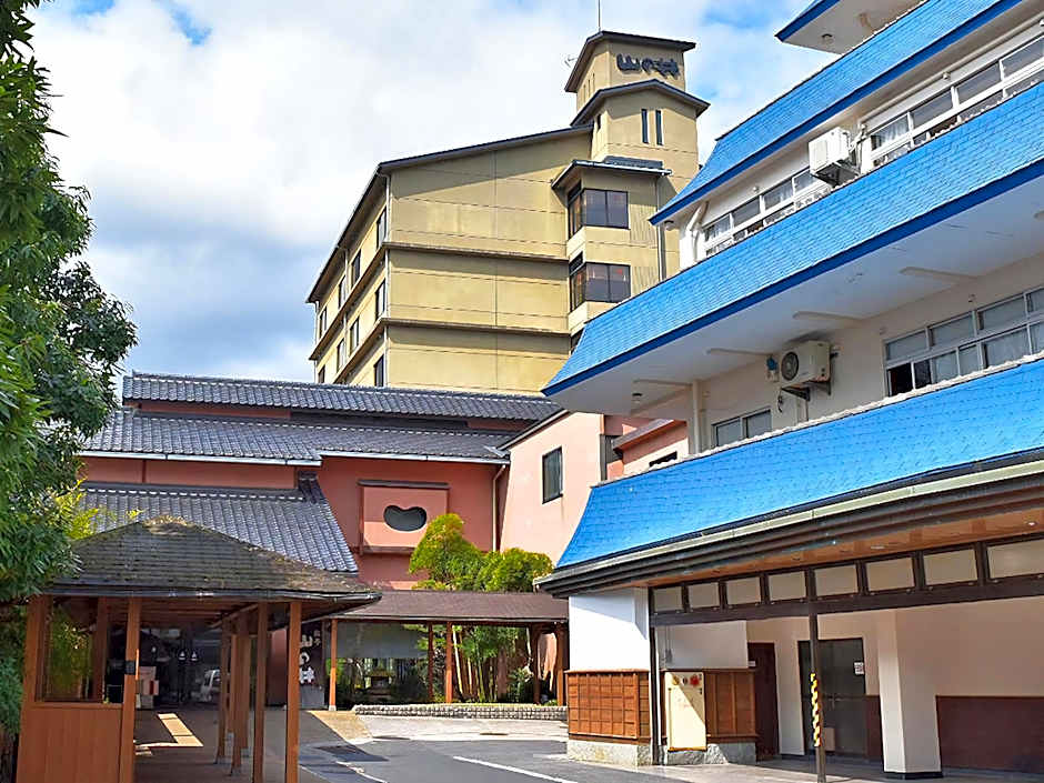 Ryotei Yamanoi Hotel