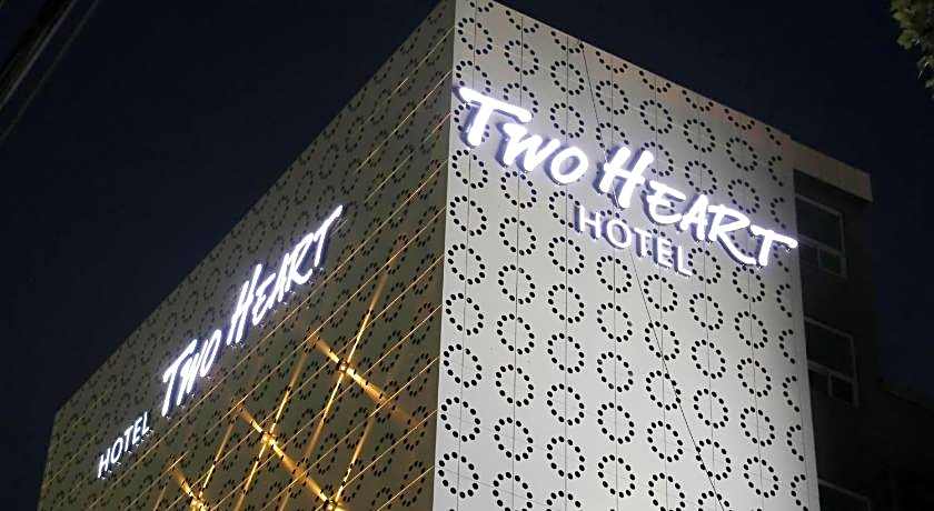 Two Heart Hotel