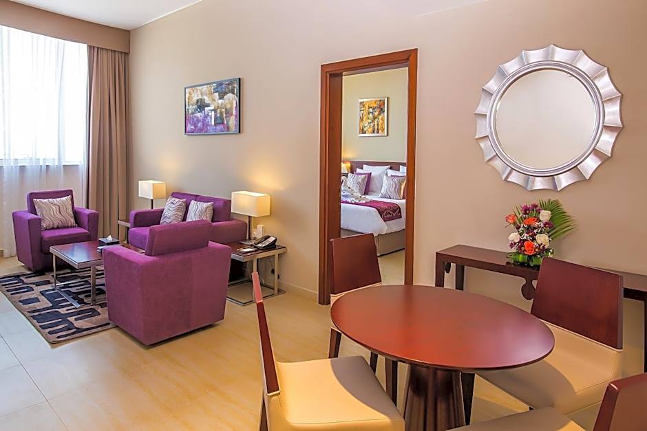 Photo 1 of 5 of Junior Suite, Sea View