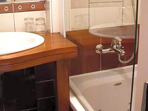 Logis Hotel Les Sapins