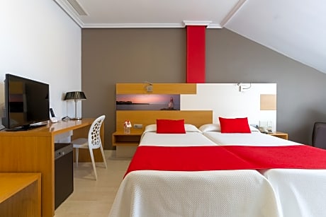 double room with extra adult