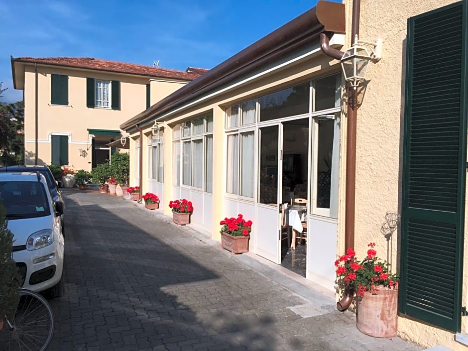 Hotel Verdesolemare