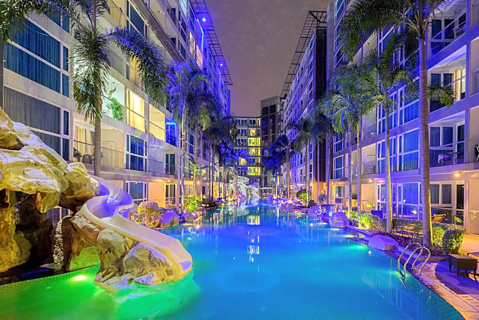 Centara Azure Hotel Pattaya – Pattaya, DC