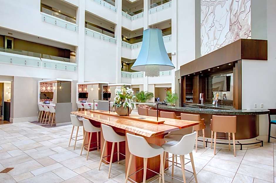 Crowne Plaza Charleston By IHG