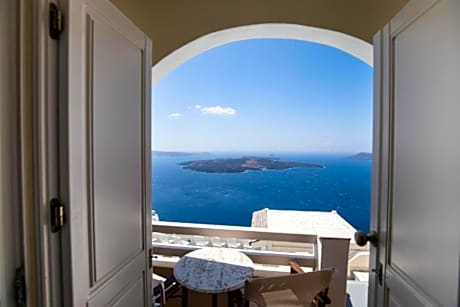 Superior Room Volcano Facing