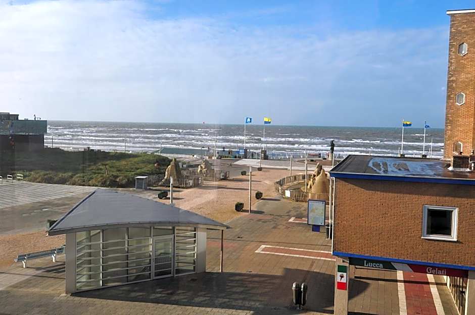 Amsterdam Beach Hotel