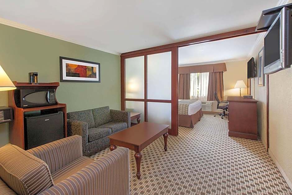 Baymont by Wyndham Pompton Plains/Wayne