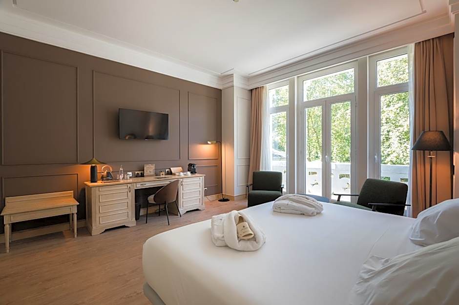 Castilla Termal Balneario Solares