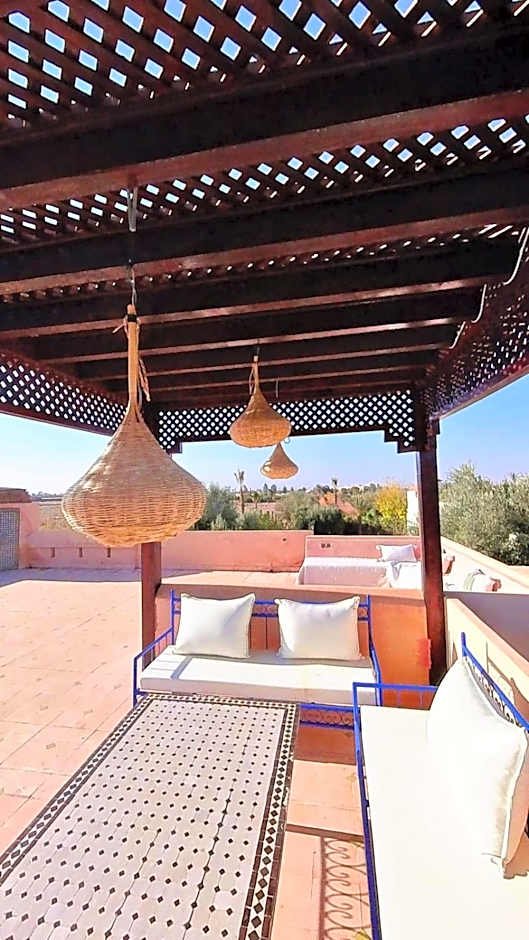 Villa Belle vue - with a private & Heated pool