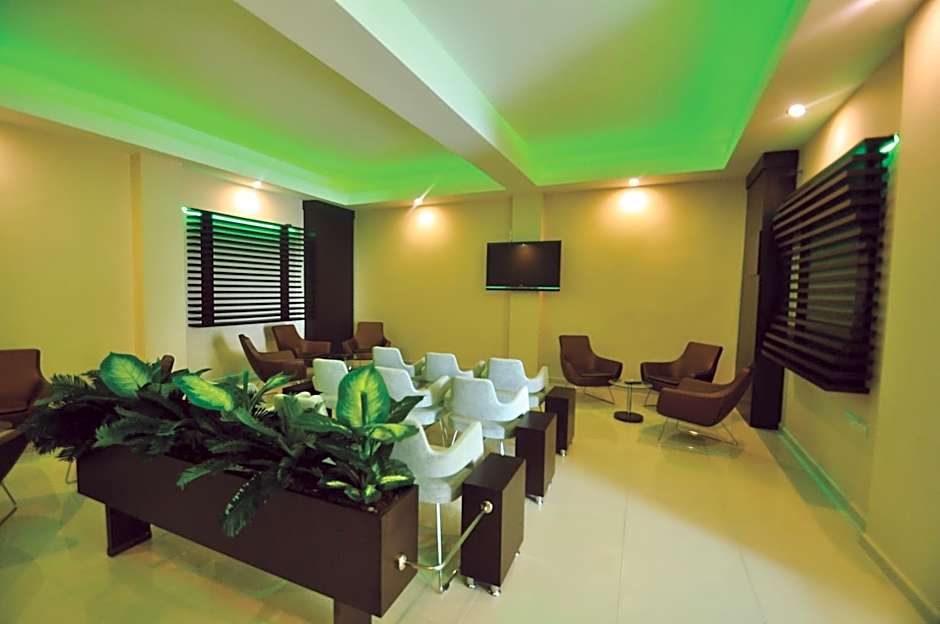 Sunny Hill Alya Hotel