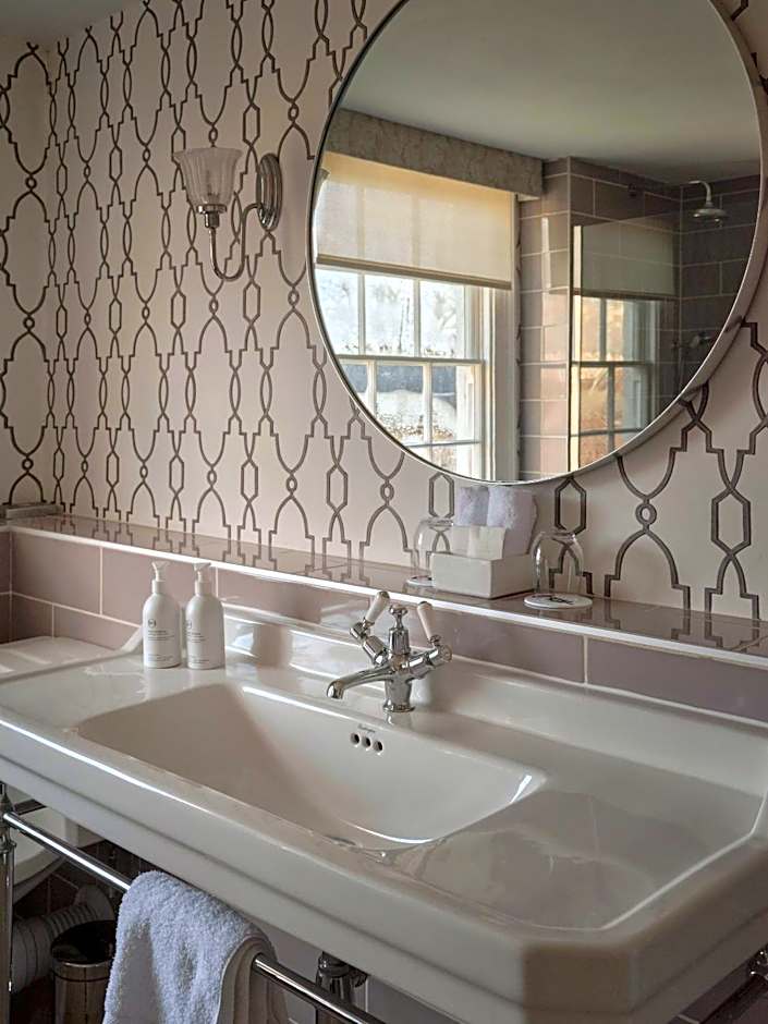 The Queensberry Hotel