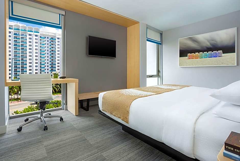 Photo 1 of 6 of 1 King Bed, Accessible