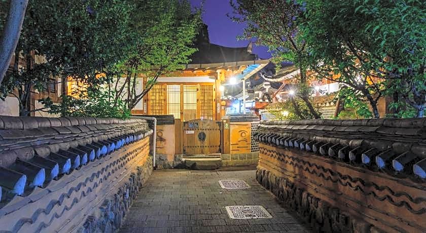Gaeunchae Hanok Guesthouse Jeonju
