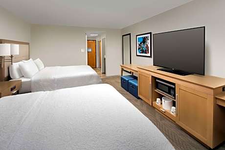 One-Bedroom Family Suite with Two Queen Beds and Balcony - Non-Smoking