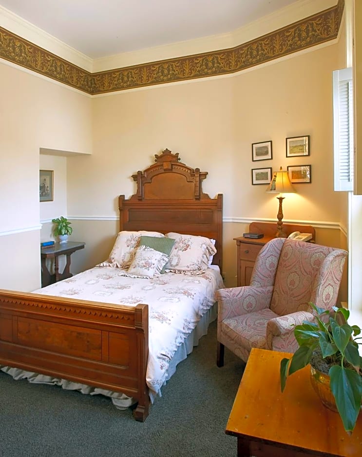 Washington House Inn