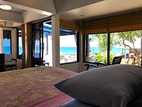 Bungalow - Beach Front