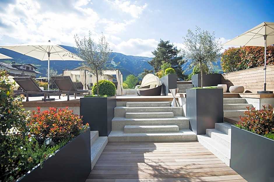 Heidi & Edith Family Aparthotel