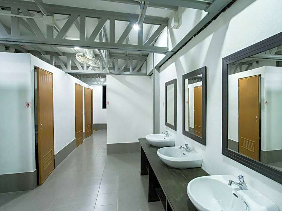 A Plus Lipe Hotel