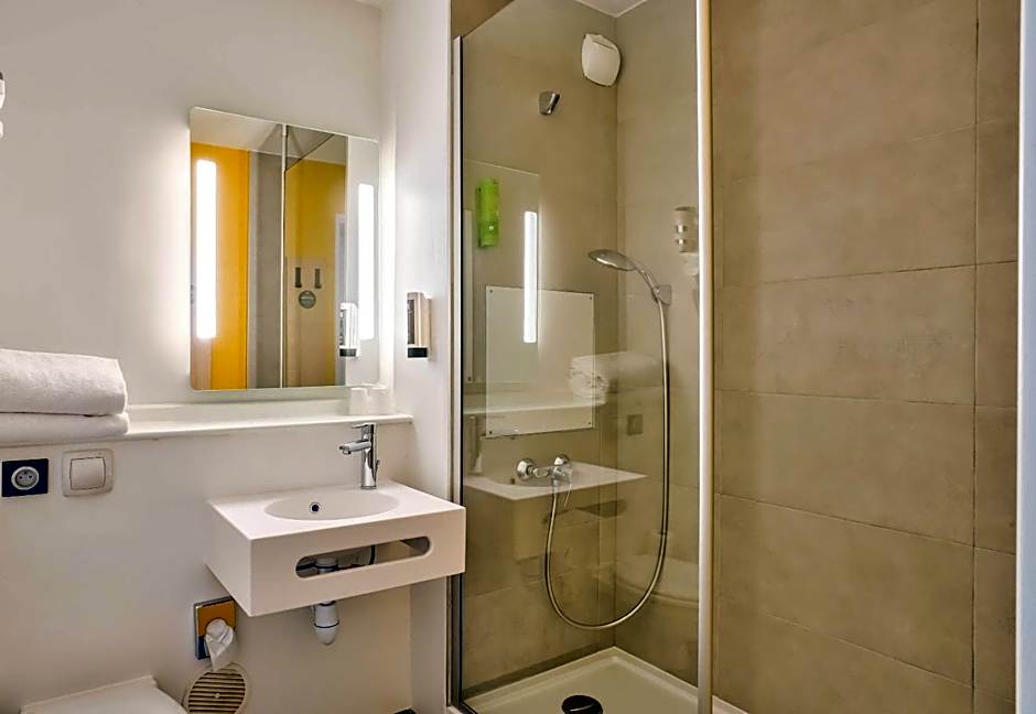 B&B Hotel Paris 17 Batignolles