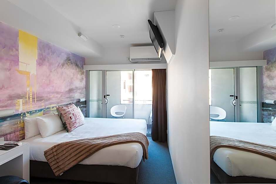 Majestic Minima Hotel