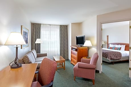 1 King 1 Bedroom Suite
