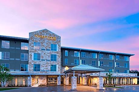 Courtyard by Marriott Austin Dripping Springs