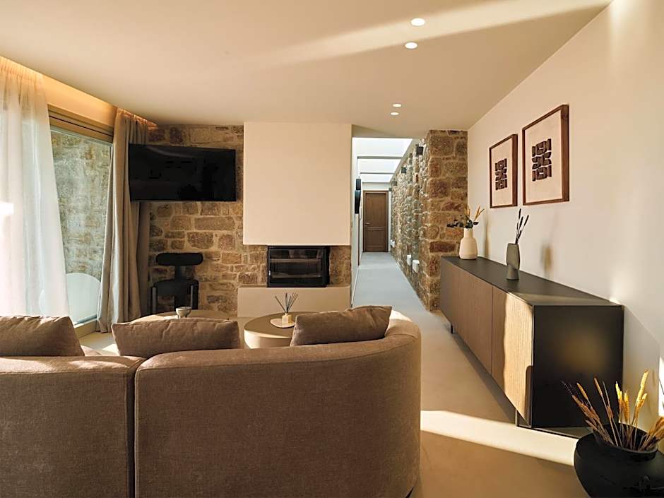 Mykonos Rocks Villas & Suites