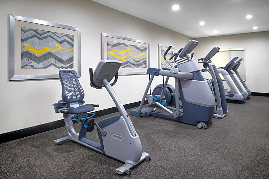 Holiday Inn Express & Suites Norman By IHG