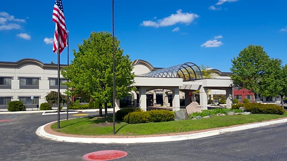 Days Inn & Suites by Wyndham Rochester Hills MI