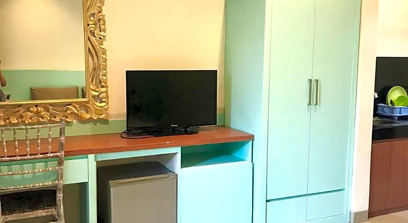 Ayu Love and Harmony Guest House