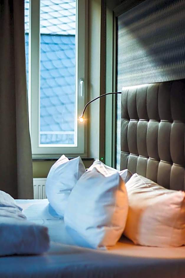 Hotel Goldene Traube - by Neugart