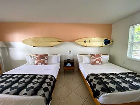 Studio (4 Adults)