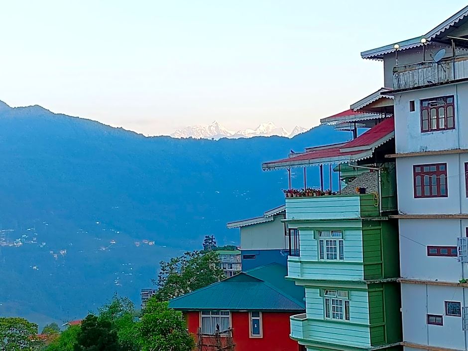 The Nettle & Fern Hotel In Gangtok