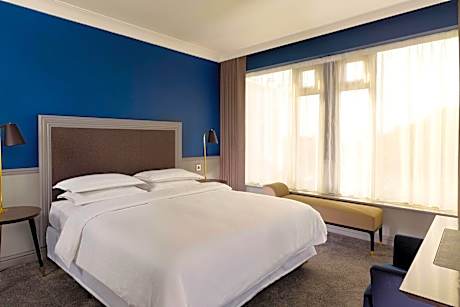 Presidential Suite, Presidential Suite, 1 King