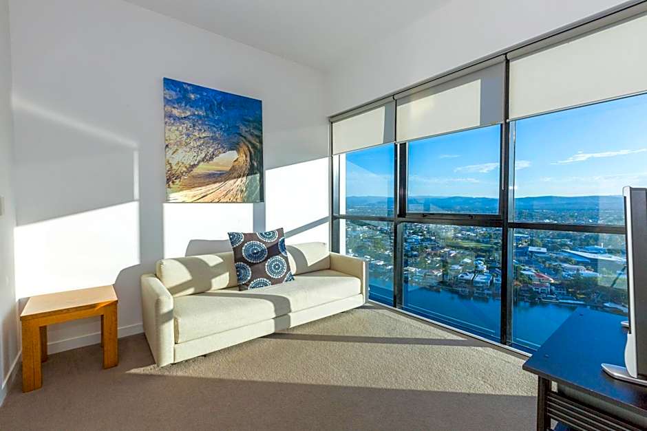 Artique Surfers Paradise - Official