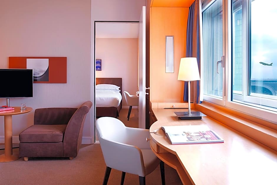 Sheraton Paris Charles de Gaulle Airport Hotel