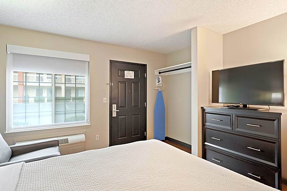 Extended Stay America Suites - Seattle - Redmond