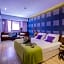 Novus City Hotel
