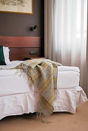 Single Room with Balcony