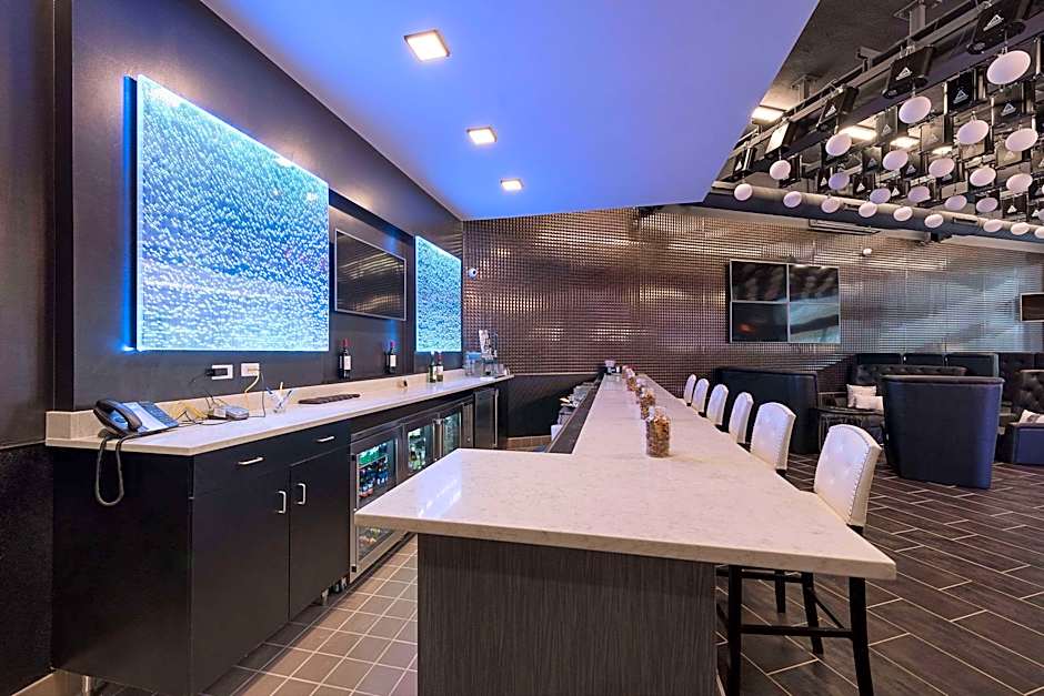 Luminn Hotel Minneapolis