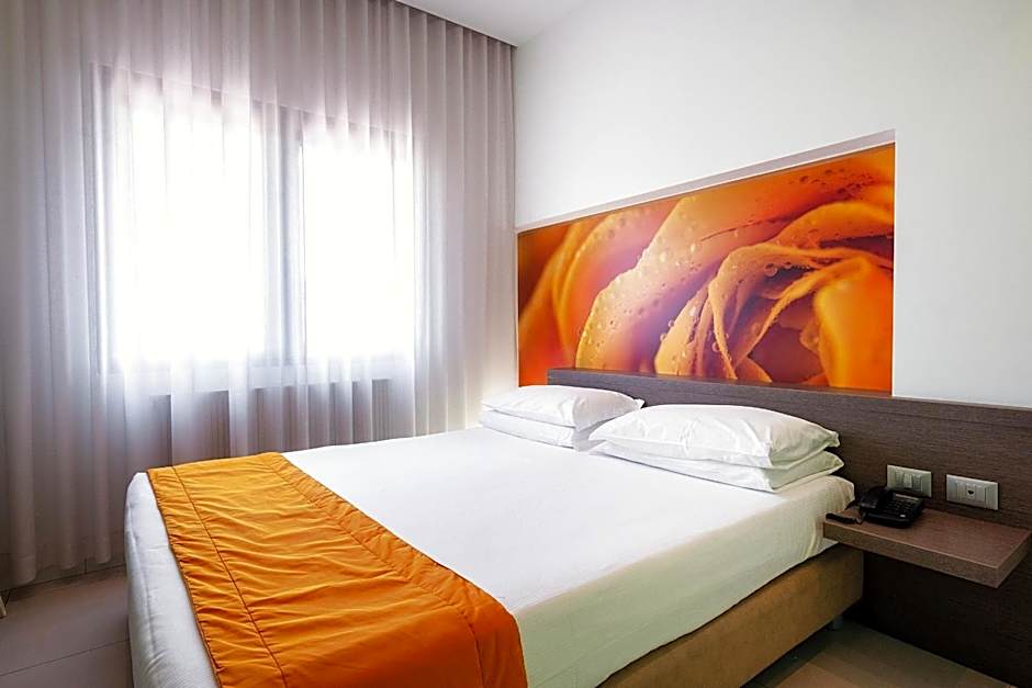 Hotel Calaluna