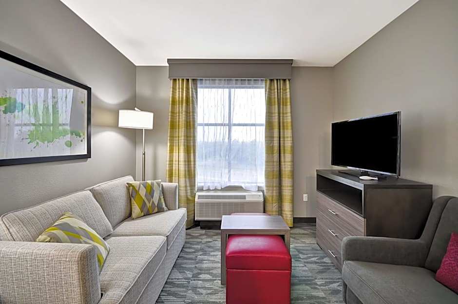 Photo 1 of 4 of 1 Bedroom 1 King Bed Suite
