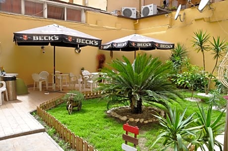 Freedom Traveller Hostel