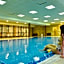 Royal Bansko - Family Apart Hotel With All Inclusive Light or HB&Drinks and Hot Pool & Jacuzzis