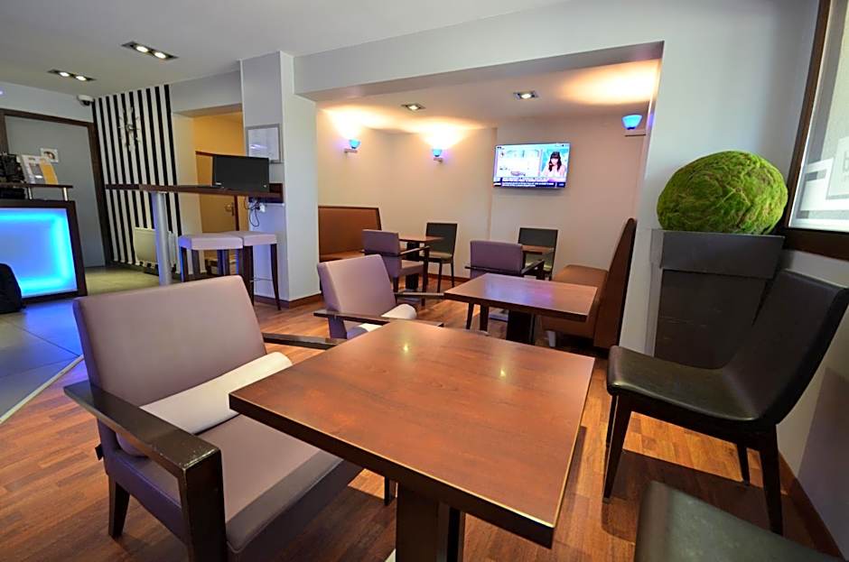 Kyriad Dijon Est - Mirande