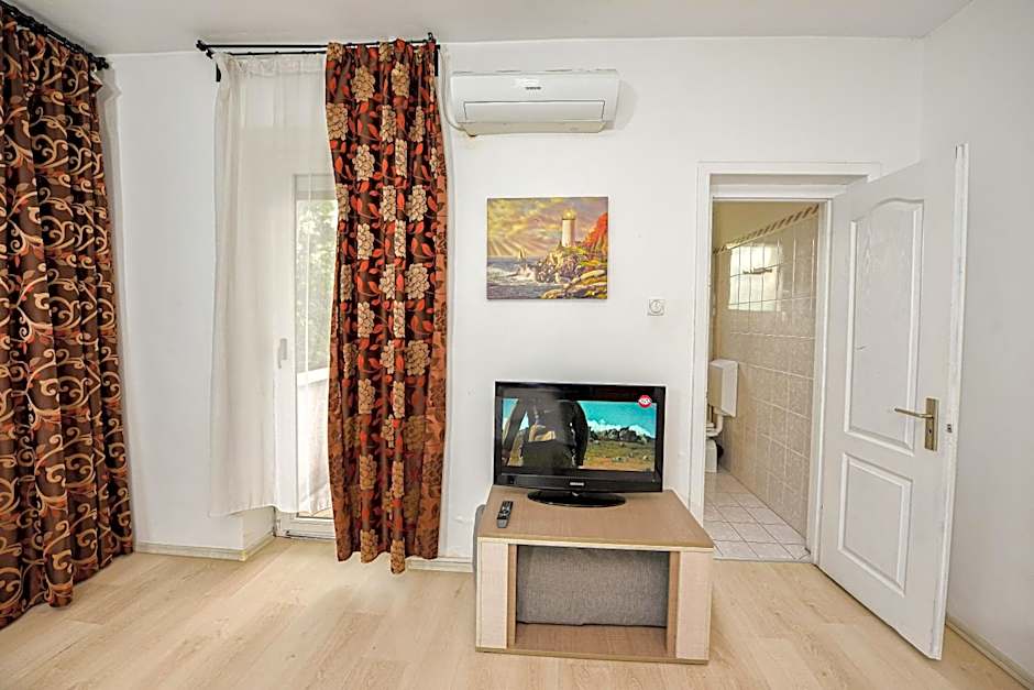 Bucharest City Center Suites