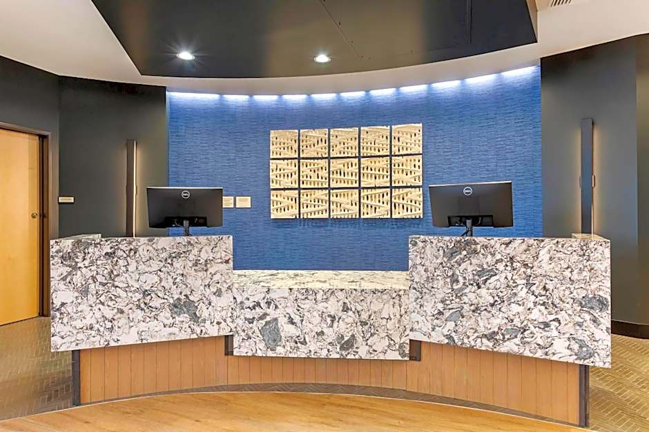 Cambria Hotel Spokane Airport