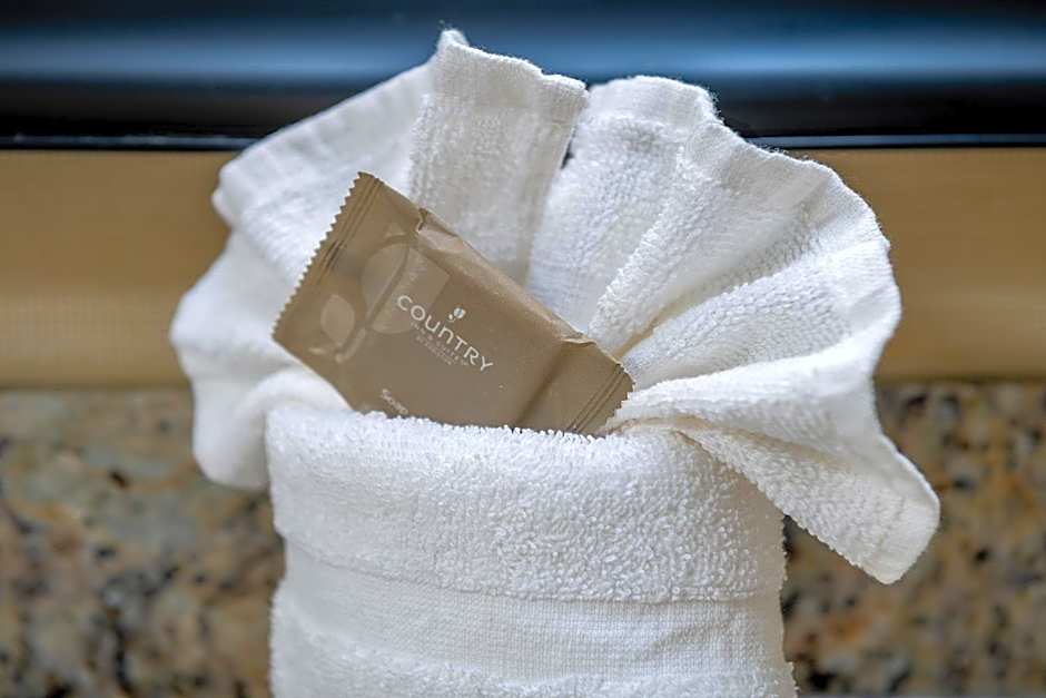 Country Inn & Suites by Radisson, Charleston South, WV